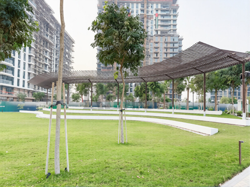 Ready-to-move 1-bedroom apartment in Central Park at City Walk for Rent