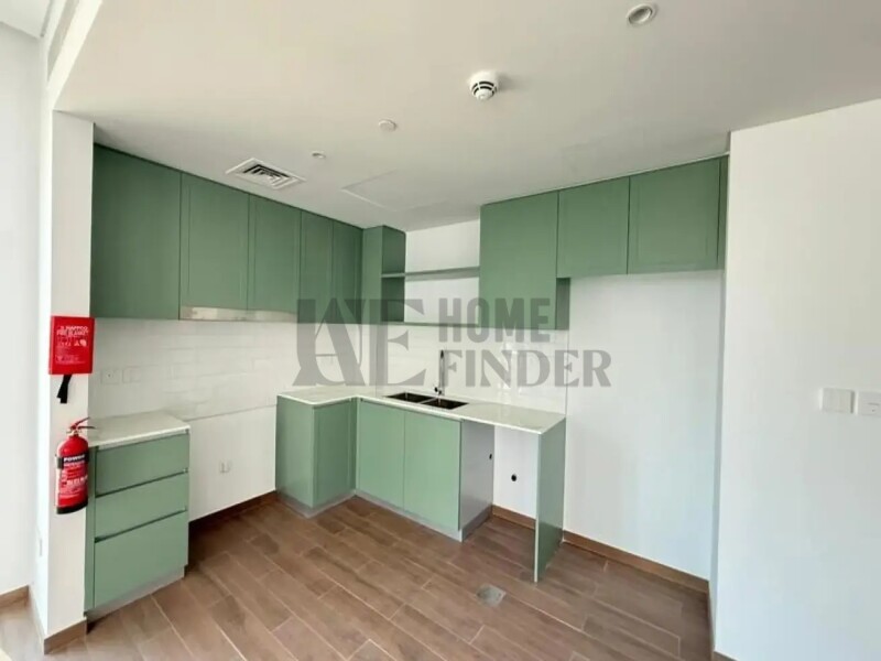 2 Bedroom Apartment for Rent in City Walk | Pool View