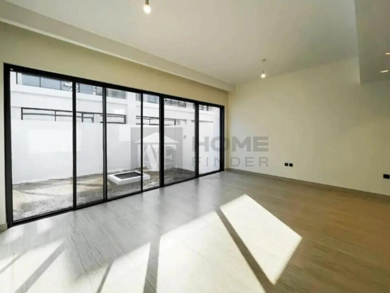Townhouse for Rent in Santorini's - Damac Lagoons, Dubai - Newly Handed Over | Brand New | Middle Unit at 190000 AED