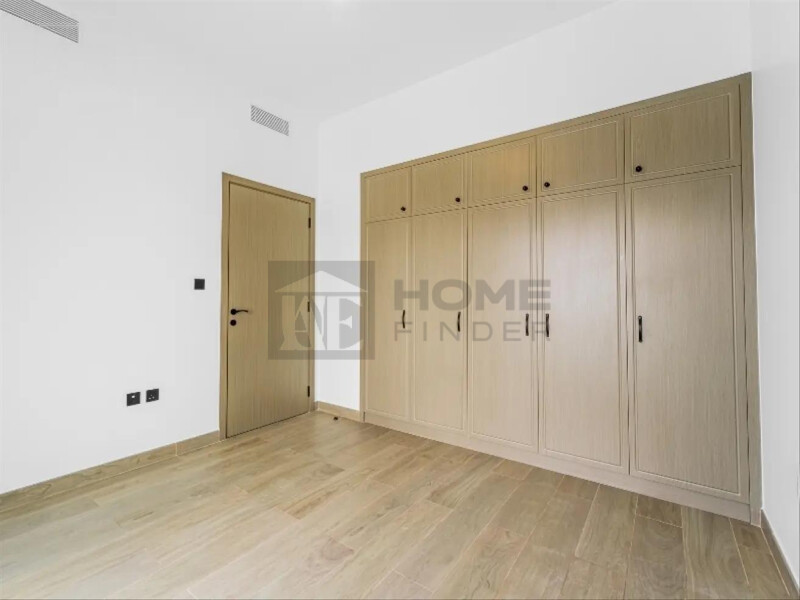 Townhouse for Rent in Damac Lagoons - Santorini 1, Dubai - Waterfront Living | End Unit | Nearby Lagoons at 330000 AED