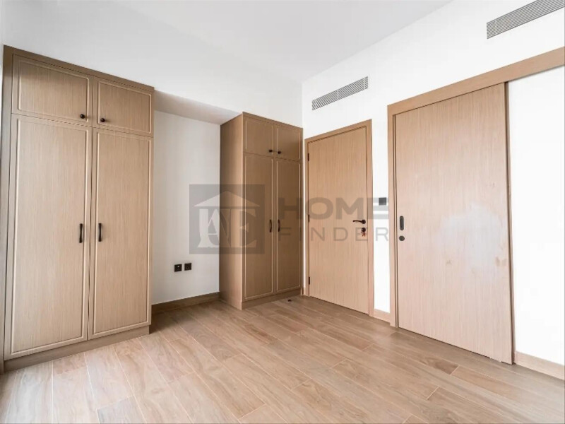 Townhouse for Rent in Damac Lagoons - Santorini 1, Dubai - Waterfront Living | End Unit | Nearby Lagoons at 330000 AED