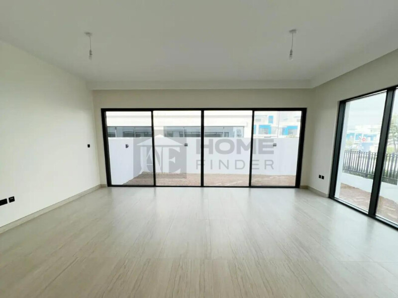 Townhouse for Rent in Santorini's - Damac Lagoons, Dubai - Ready To Move| Premium Location| Spacious at 170000 AED
