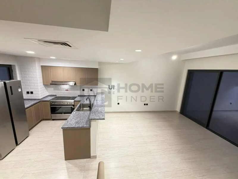Townhouse for Rent in Santorini's - Damac Lagoons, Dubai - Keys in Hand | Agents Skip | Equip Kitchen at 145000 AED