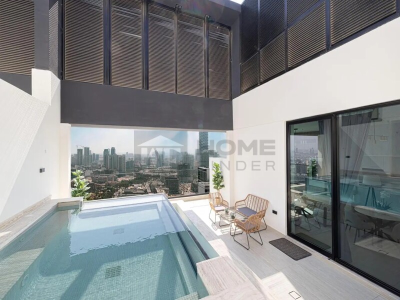Apartment for Sale in Binghatti Corner - Jumeirah Village Circle, Dubai - Penthouse | Extra Parking | Furnished at 3140000 AED
