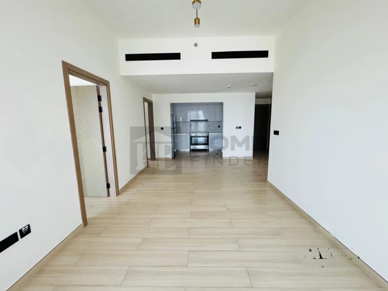 Apartment for Rent in Binghatti Corner - Jumeirah Village Circle, Dubai - BIG LAYOUT | VIVID UNIT | READY TO MOVE at 118000 AED