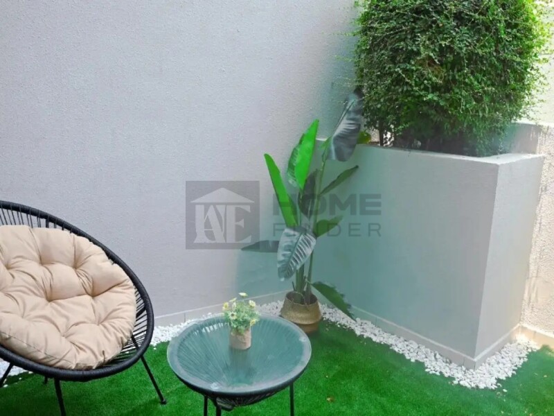 Apartment for Sale in Oxford Residence 2 - Jumeirah Village Circle, Dubai - PRIVATE GARDEN | DIRECT ACCESS TO POOL at 790000 AED