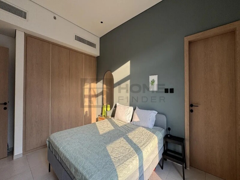 Apartment for Sale in Beverly Residence 1 - Jumeirah Village Circle, Dubai - FULLY FURNISHED | POOL VIEW | VOT at 1065000 AED
