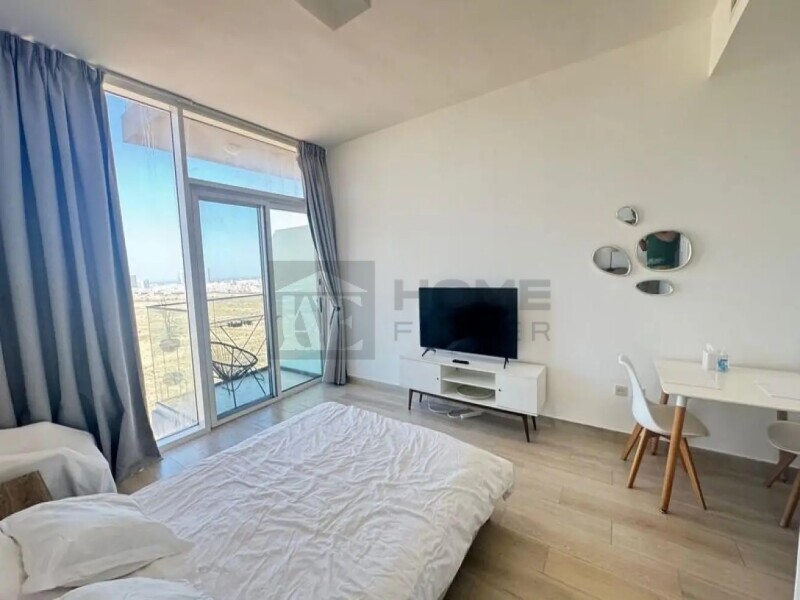 Studio Apartment for Rent in Bloom Tower C, JVC (376 sqft) AED 5500k
