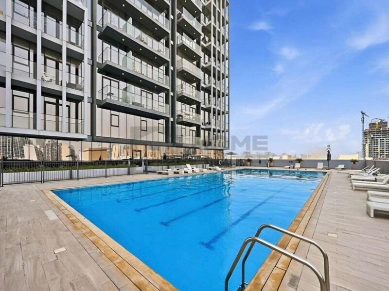 Furnished 1BR Apartment for Rent in Bloom Tower C | High Floor