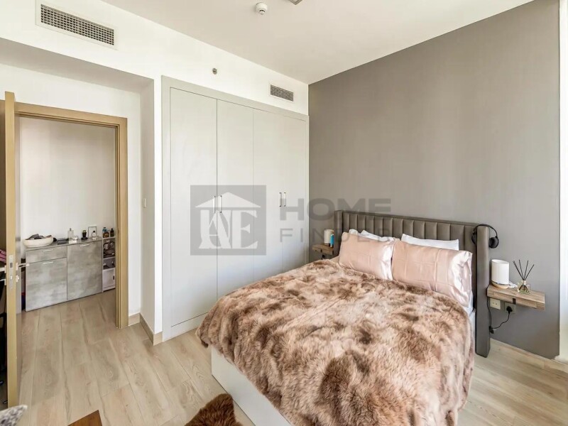 Furnished 1BR Apartment for Rent in Bloom Tower C