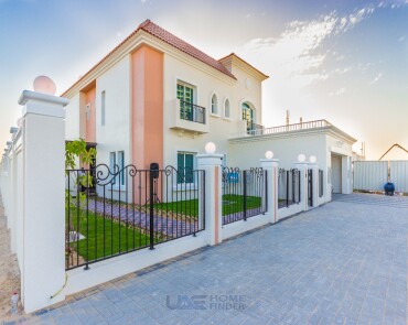 AED 3.5M - Motivated Seller - 5+M Prime Villas in Sports City
