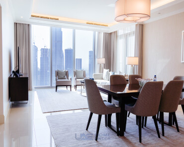 Luxury 2 Bed serviced Apt| Ideal Location| Corner Unit