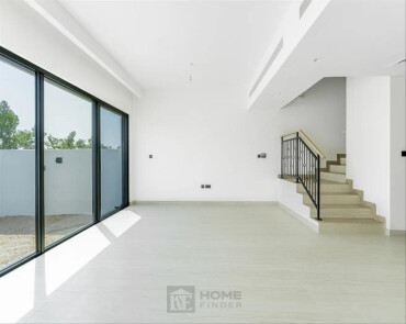 Waterfront Living | End Unit | Nearby Lagoons