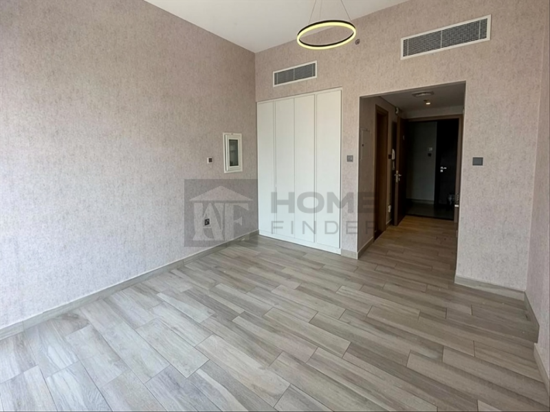 Apartment for Sale in Oxford Residence 1 - Jumeirah Village Circle, Dubai - Pool view | Furnished | Top floor at 739000 AED