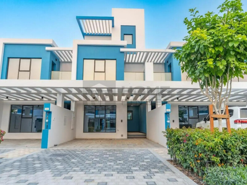 Townhouse for Rent in Damac Lagoons - Santorini 2, Dubai - Corner unit | Maids Room | Great Location at 200000 AED