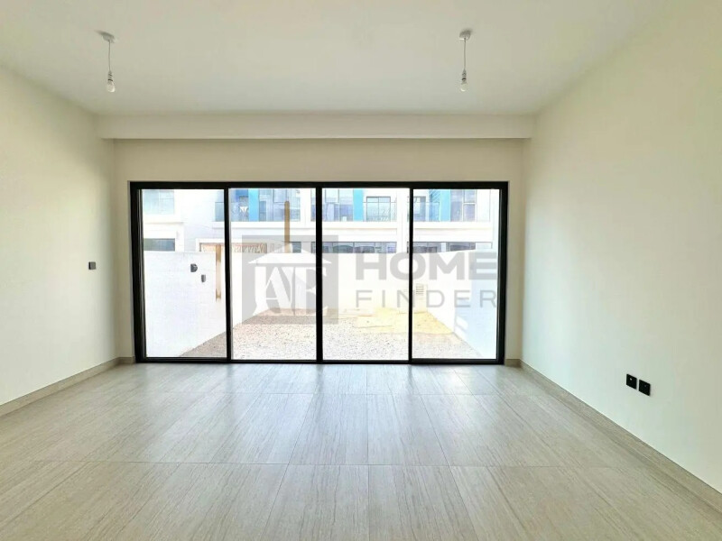 Townhouse for Rent in Damac Lagoons - Santorini 1, Dubai - End of Row | Corner plot | Great Location at 210000 AED