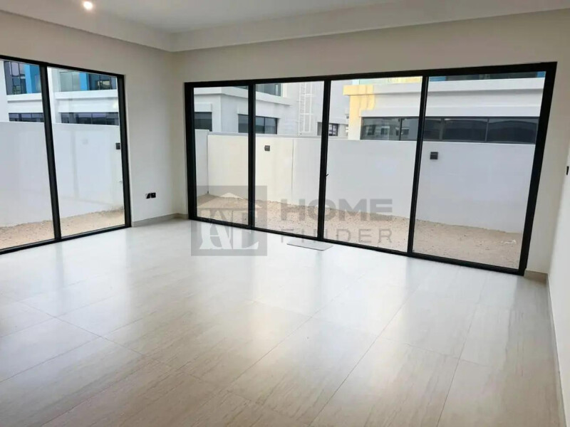 Townhouse for Rent in Damac Lagoons - Santorini 1, Dubai - Brand New | Spacious Layout | High Quality at 240000 AED