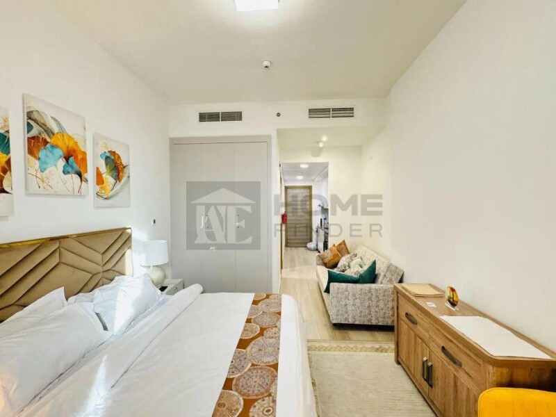 Apartment for Rent in Bloom Tower C - Jumeirah Village Circle, Dubai - Luxury Furnished | Skyline view | Higher floor at 49999 AED
