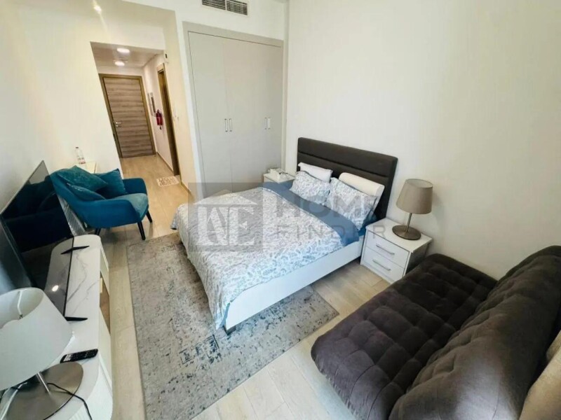 Apartment for Rent in Bloom Tower C - Jumeirah Village Circle, Dubai - Furnished Studio | Community View | Quality Living at 55000 AED