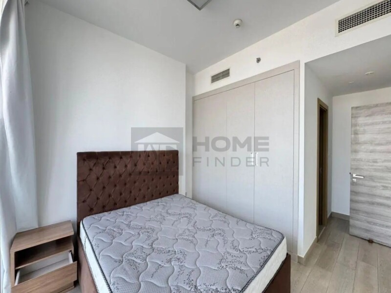 Apartment for Rent in Bloom Tower C - Jumeirah Village Circle, Dubai - High Floor | Marina Skyline View | Ready to move at 69999 AED