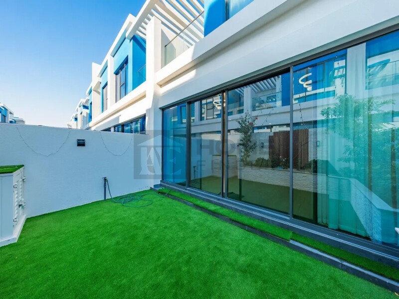 Townhouse for Rent in Damac Lagoons - Santorini 1, Dubai - Ideal For Family | Brand New | Big Balcony at 150000 AED