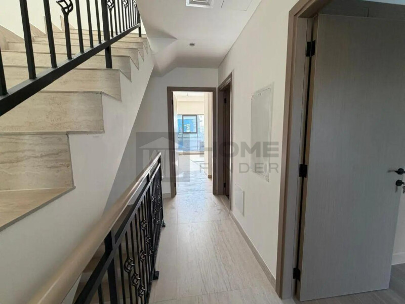 Townhouse for Rent in Damac Lagoons - Santorini 1, Dubai - 4 BR Townhouse | Single Row | Great Location at 170000 AED