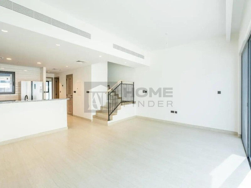 Townhouse for Rent in Damac Lagoons - Santorini 2, Dubai - 1 Month Free | 4BR Townhouse | Brand New at 180000 AED