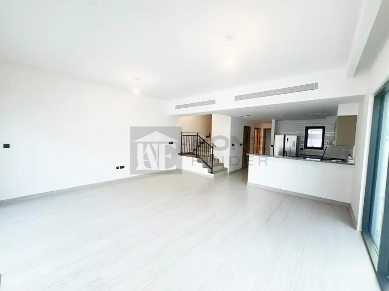 Townhouse for Rent in Damac Lagoons - Santorini 1, Dubai - 4 Bed Townhouse | For Rent | Damac Lagoons at 150000 AED