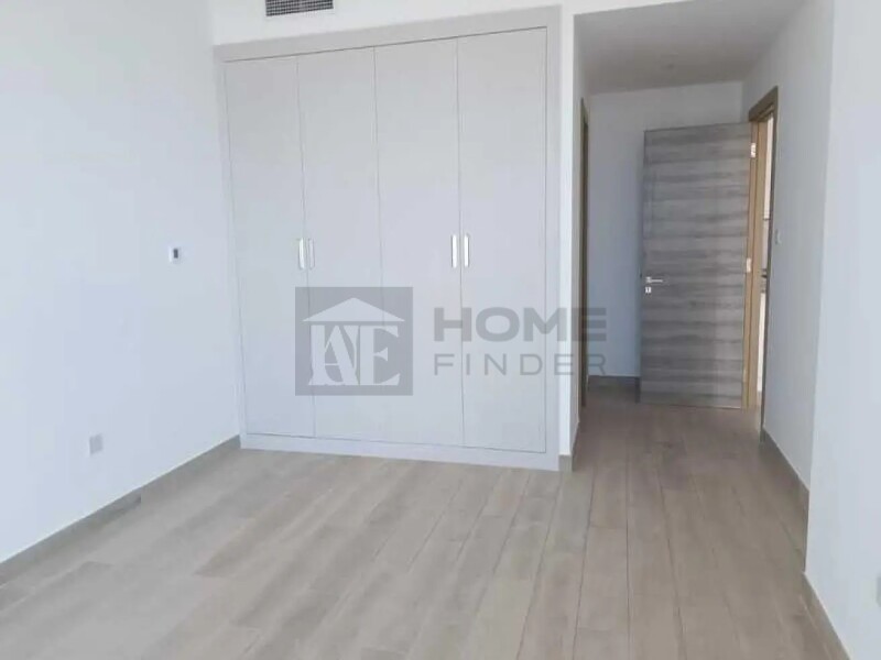 Apartment for Rent in Bloom Tower A - Jumeirah Village Circle, Dubai - Vacant Unit | High Floor | Skyline View at 135000 AED