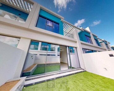 Private Garden | 3BR Townhouse | 1 Cheque